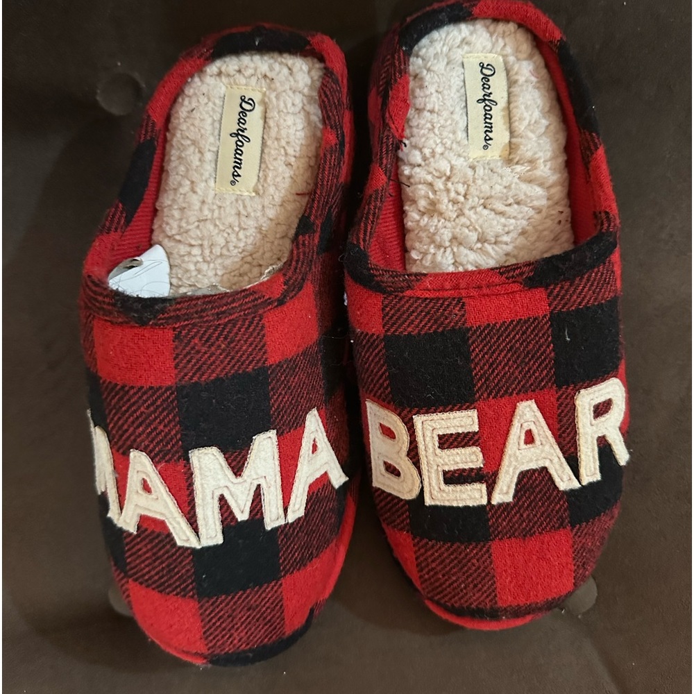 Brand new Mama Bear Dearfoams Slippers